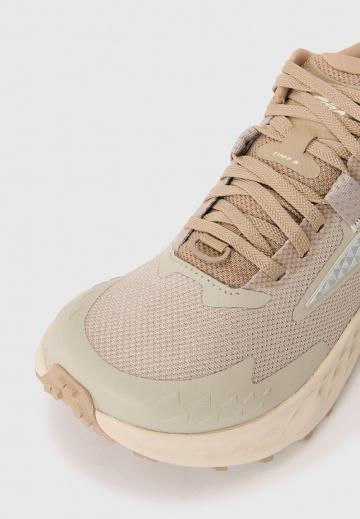 Беговые кроссовки