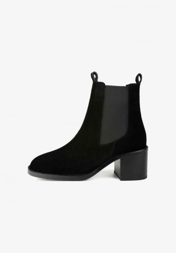 Ботинки челси