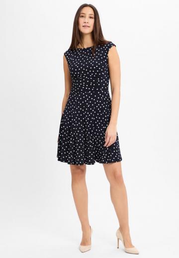 Короткое платье