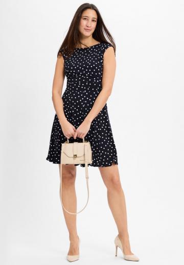 Короткое платье