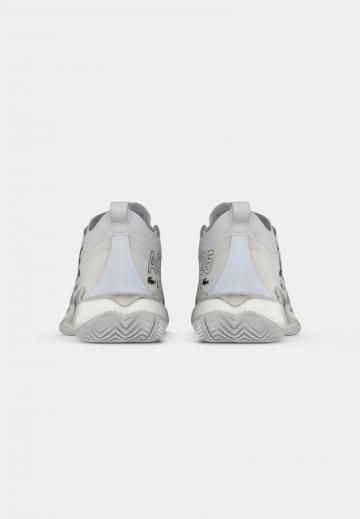 Теннисные кроссовки