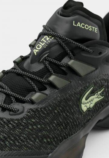 Теннисные кроссовки