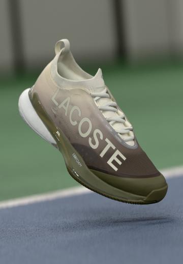 Теннисные кроссовки