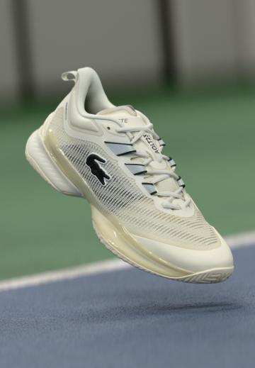 Теннисные кроссовки