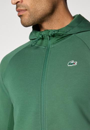 Спортивная куртка