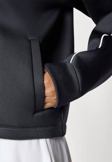 Спортивная куртка