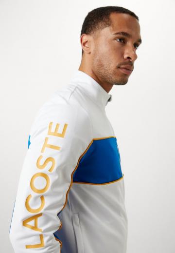 Спортивная куртка