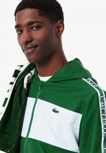 Спортивная куртка