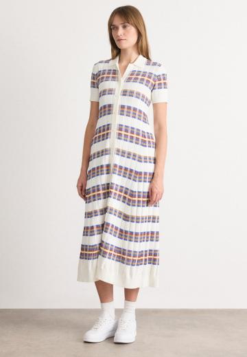 Вязаное платье