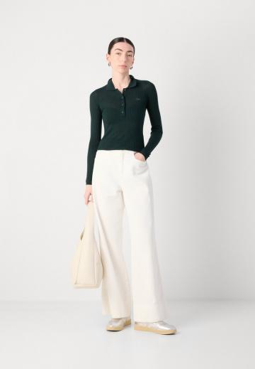 Пуловер с воротником поло