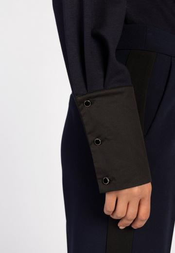 Атласная блузка