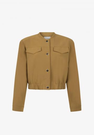 Короткая куртка