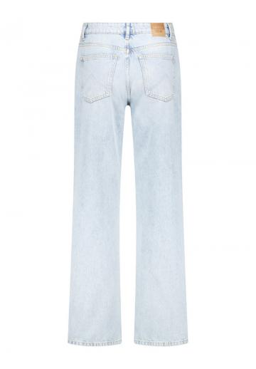 Свободные джинсы