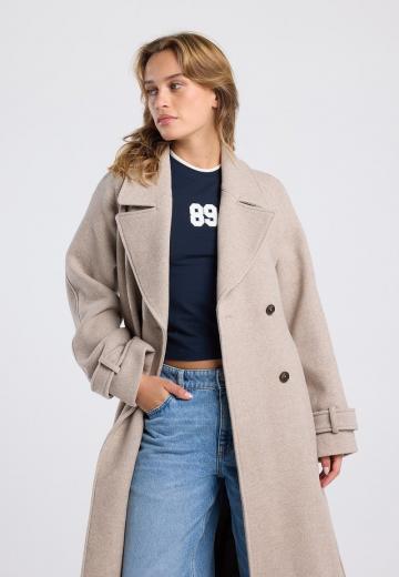 Шерстяное пальто