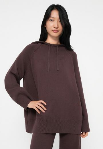 Длинный пуловер