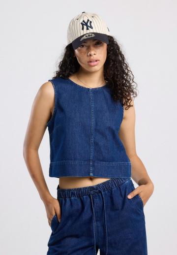 Джинсовая жилетка