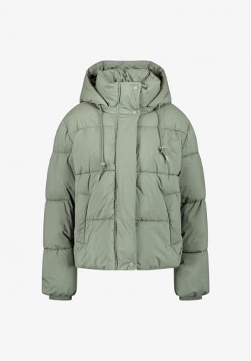 Зимняя куртка