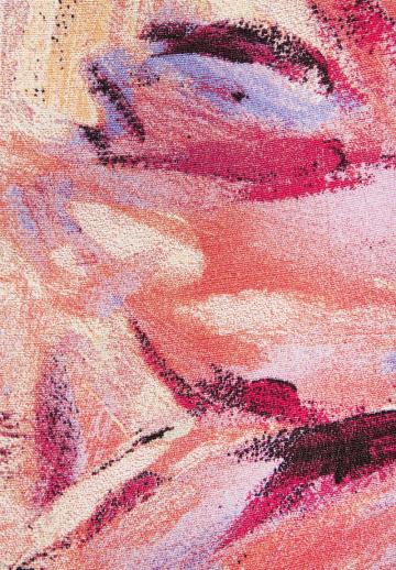 Платье без бретелек