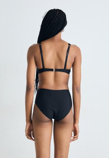 Низ от бикини