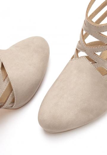 Туфли с ремешком