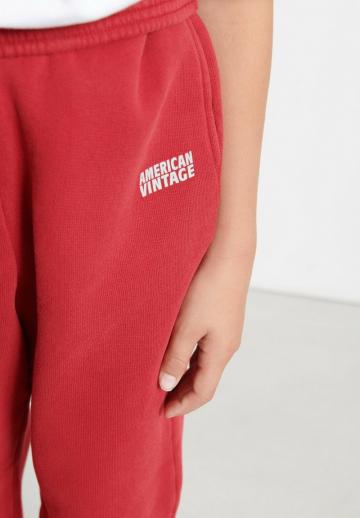 Спортивные штаны