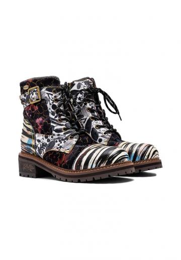 Ботинки на шнуровке