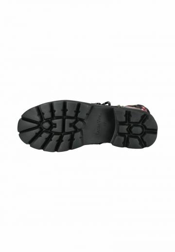 Ботинки на шнуровке