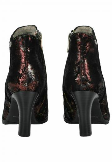 Полусапожки на высоком каблуке