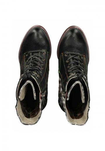 Ботинки на шнуровке