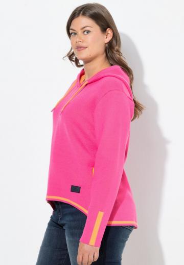 Пуловер с капюшоном