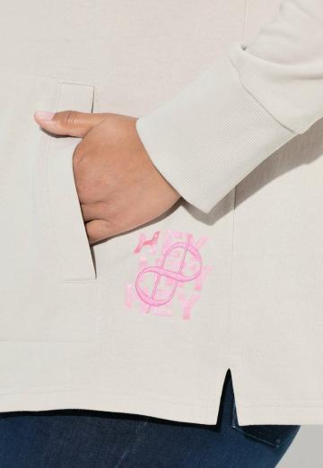 Пуловер с капюшоном