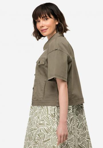 Джинсовая куртка