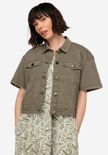 Джинсовая куртка