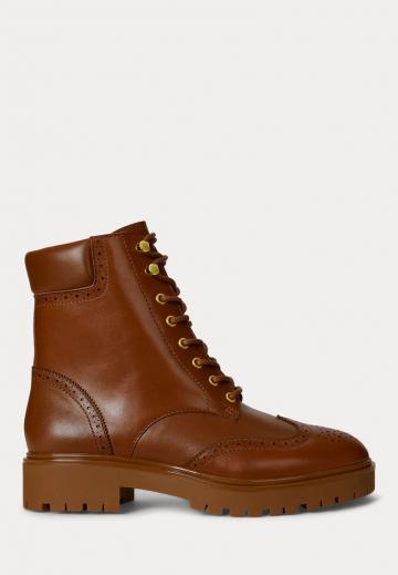 Ботинки на шнуровке