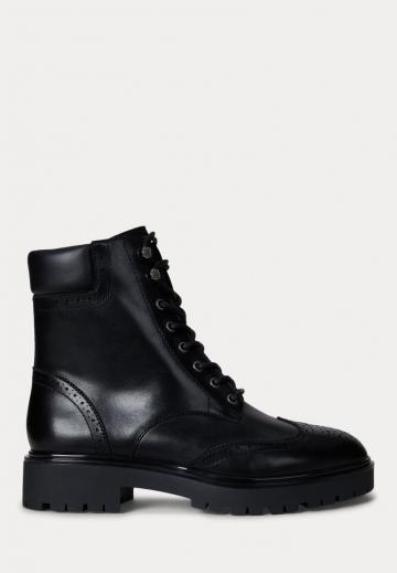 Ботинки на шнуровке