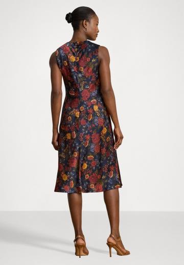 Коктейльное платье