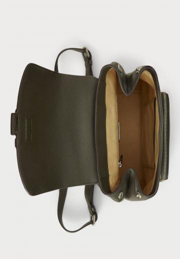 Кожаный рюкзак