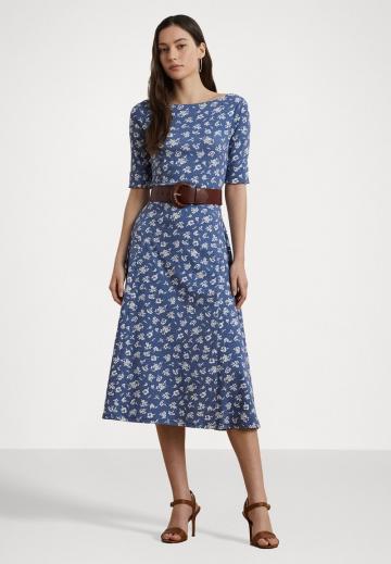 Летнее платье