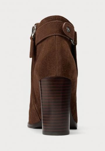 Высокие сапоги