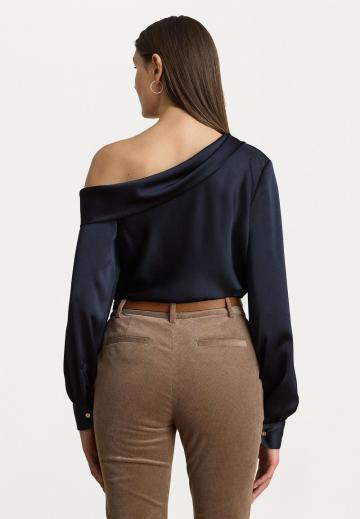 Атласная блузка