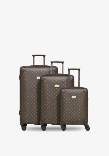 Набор чемоданов