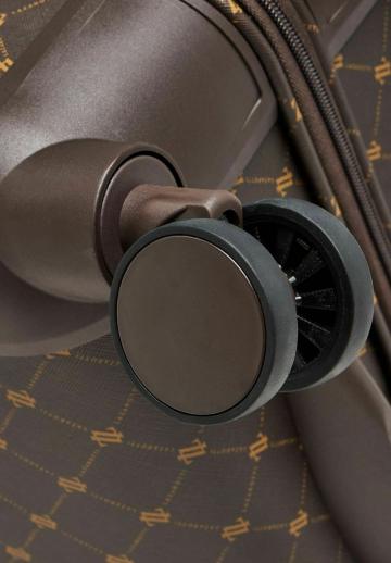 Набор чемоданов