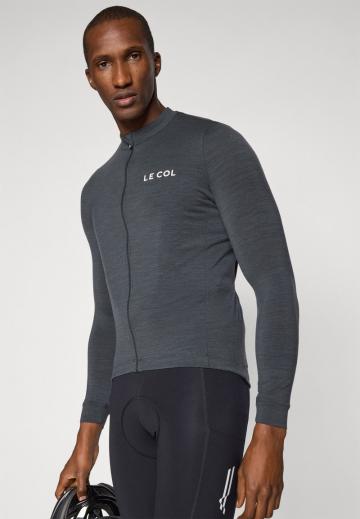 Спортивная форма