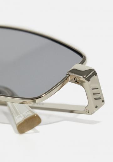 Солнечные очки