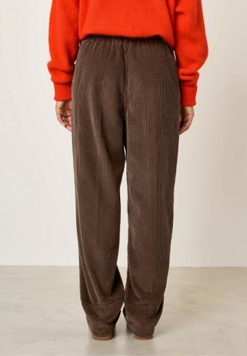 Прямые брюки