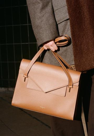 Кожаная сумка