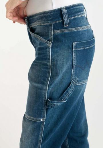Джинсы