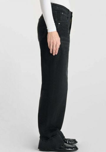Свободные джинсы