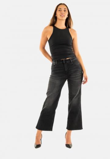 Клешеные джинсы