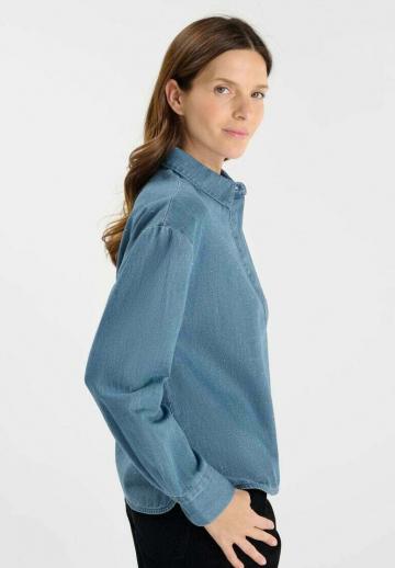 Джинсовая блузка